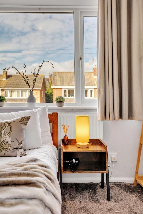Perfect For Contractors - Canterbury - Free Parking - Ultra Wifi Ngoại thất bức ảnh